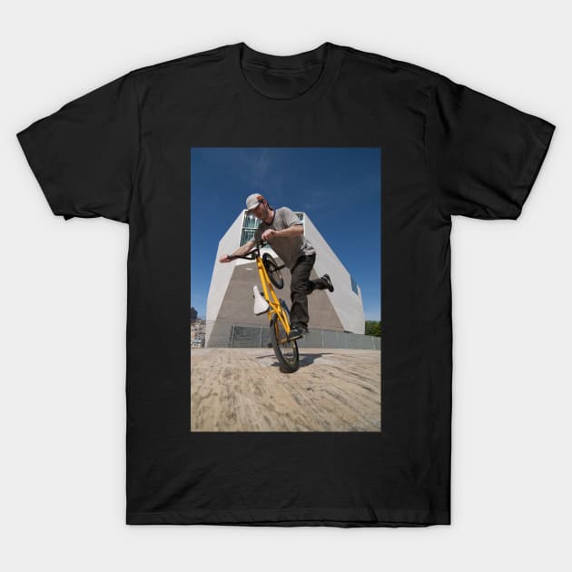 Bmx training T-Shirt by homydesign